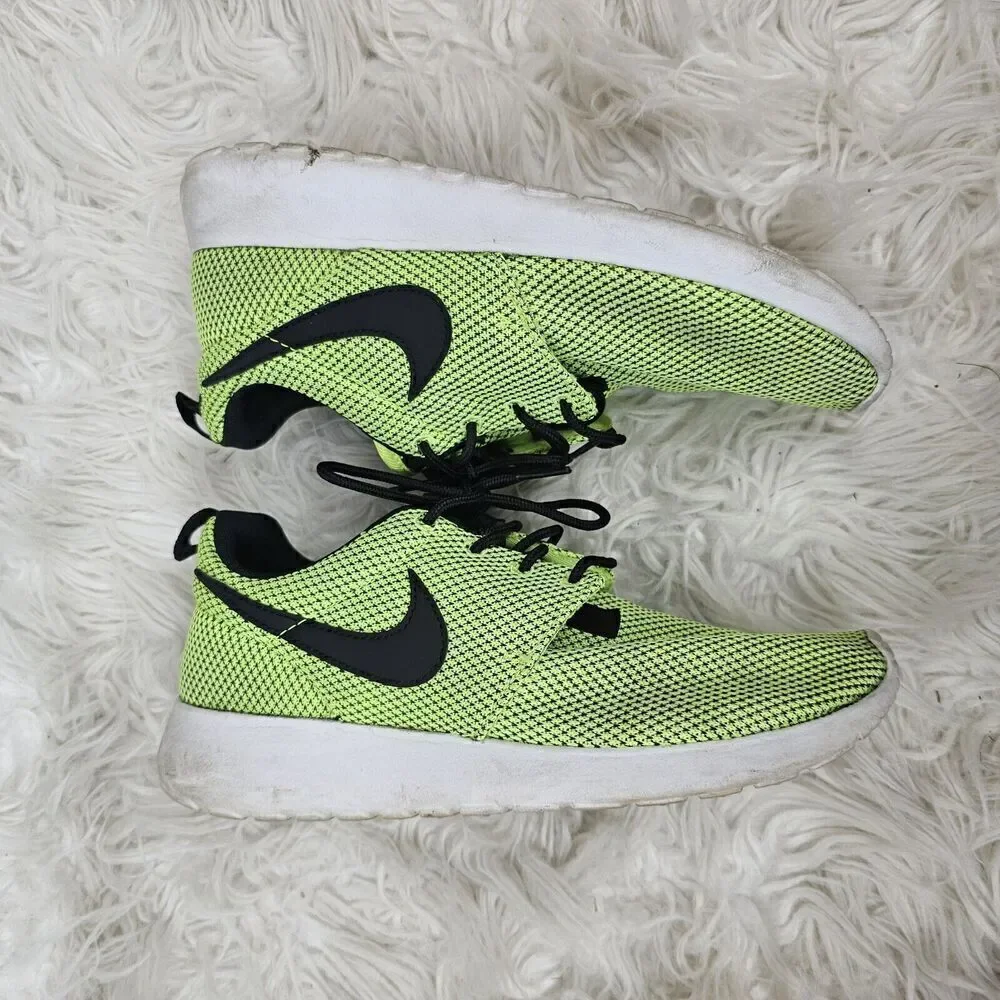 Nike Roshe Run GS youth 5Y shoes sneakers 728-700 VOLT yellow/green